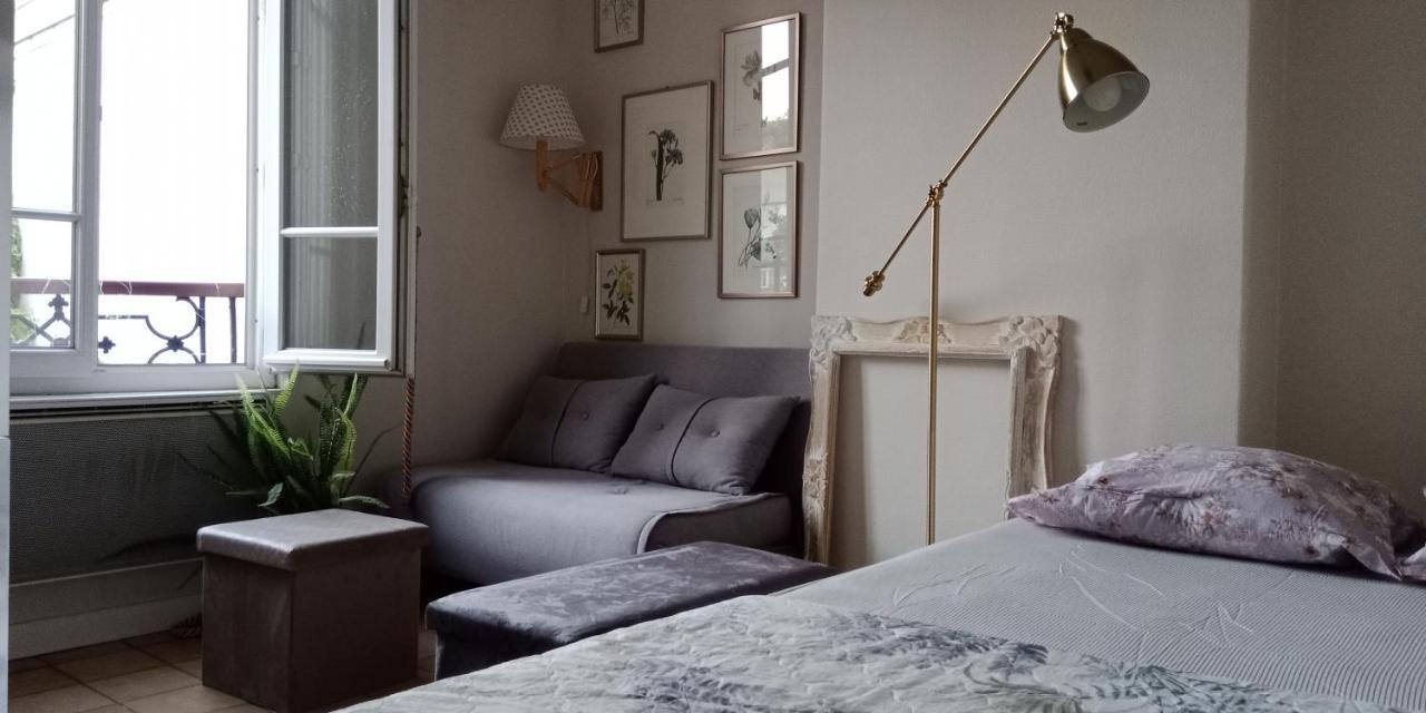Paris Authentic House Small, Bright And Calm Studio Ngoại thất bức ảnh