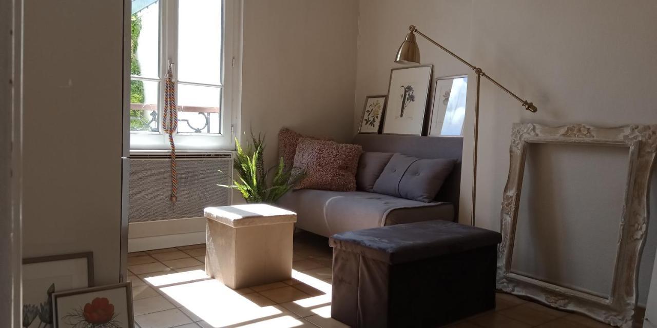 Paris Authentic House Small, Bright And Calm Studio Ngoại thất bức ảnh