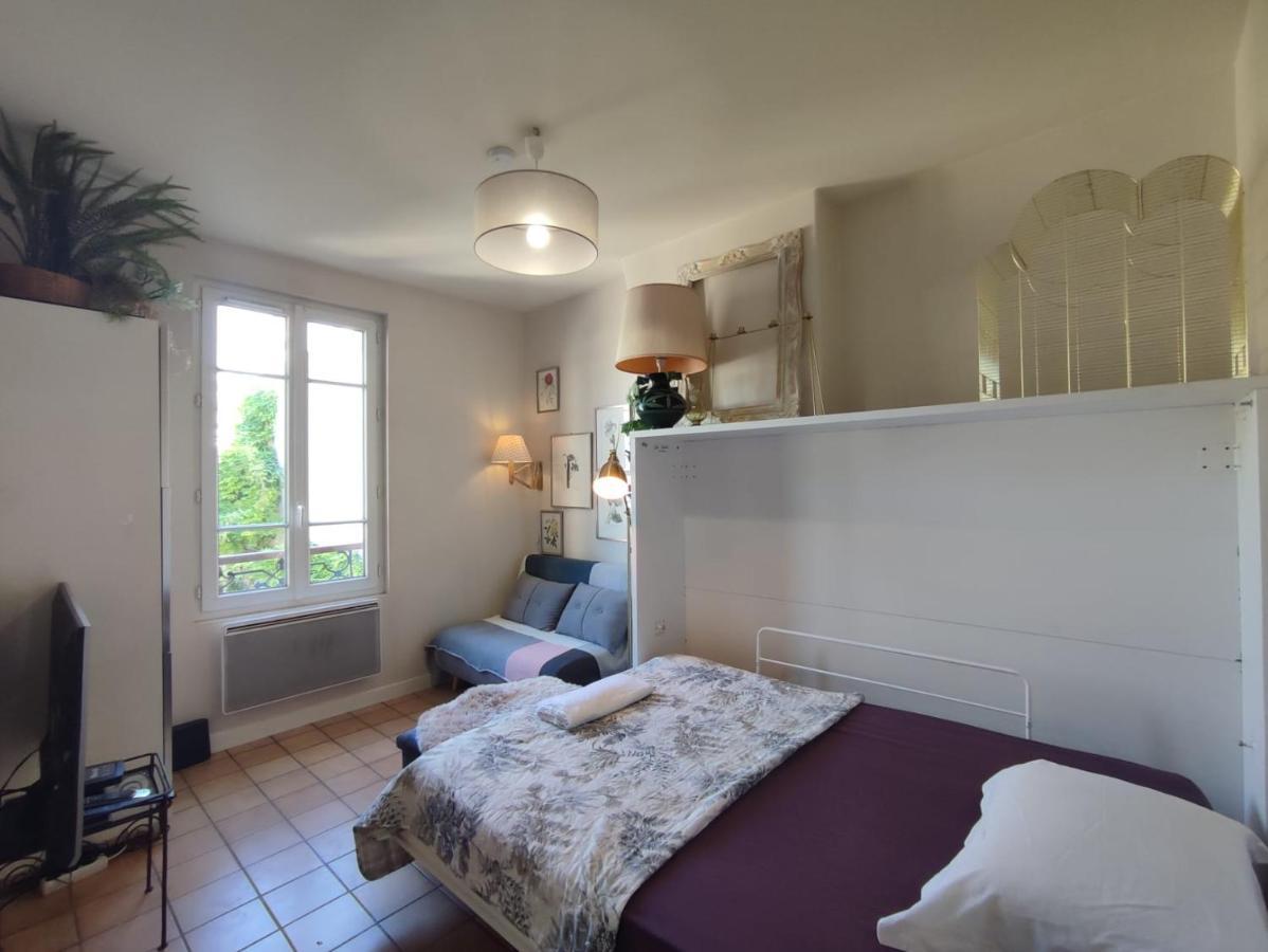 Paris Authentic House Small, Bright And Calm Studio Ngoại thất bức ảnh