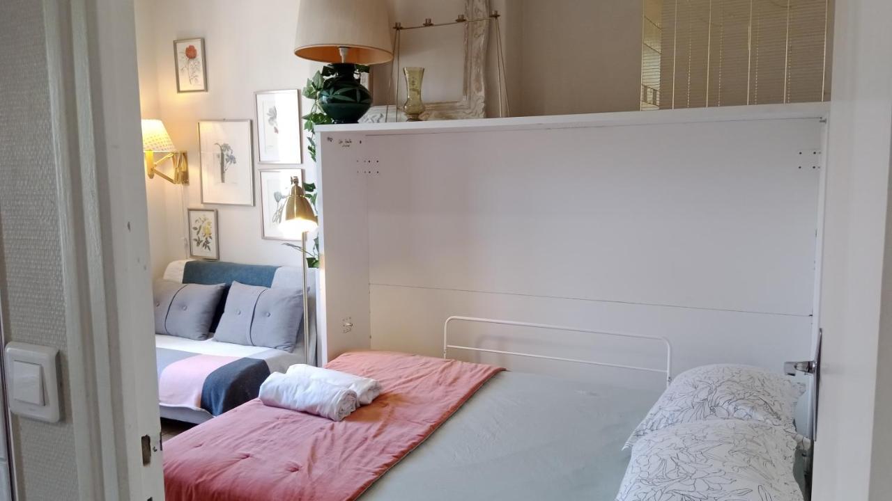Paris Authentic House Small, Bright And Calm Studio Ngoại thất bức ảnh