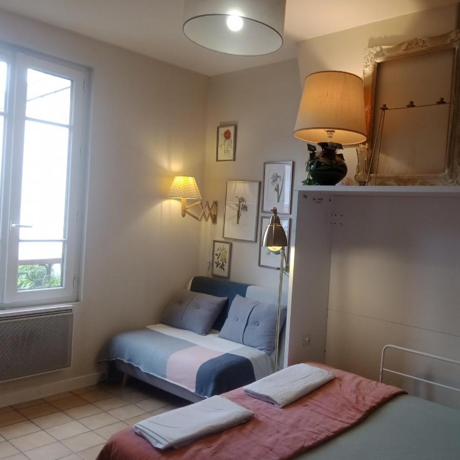 Paris Authentic House Small, Bright And Calm Studio Ngoại thất bức ảnh