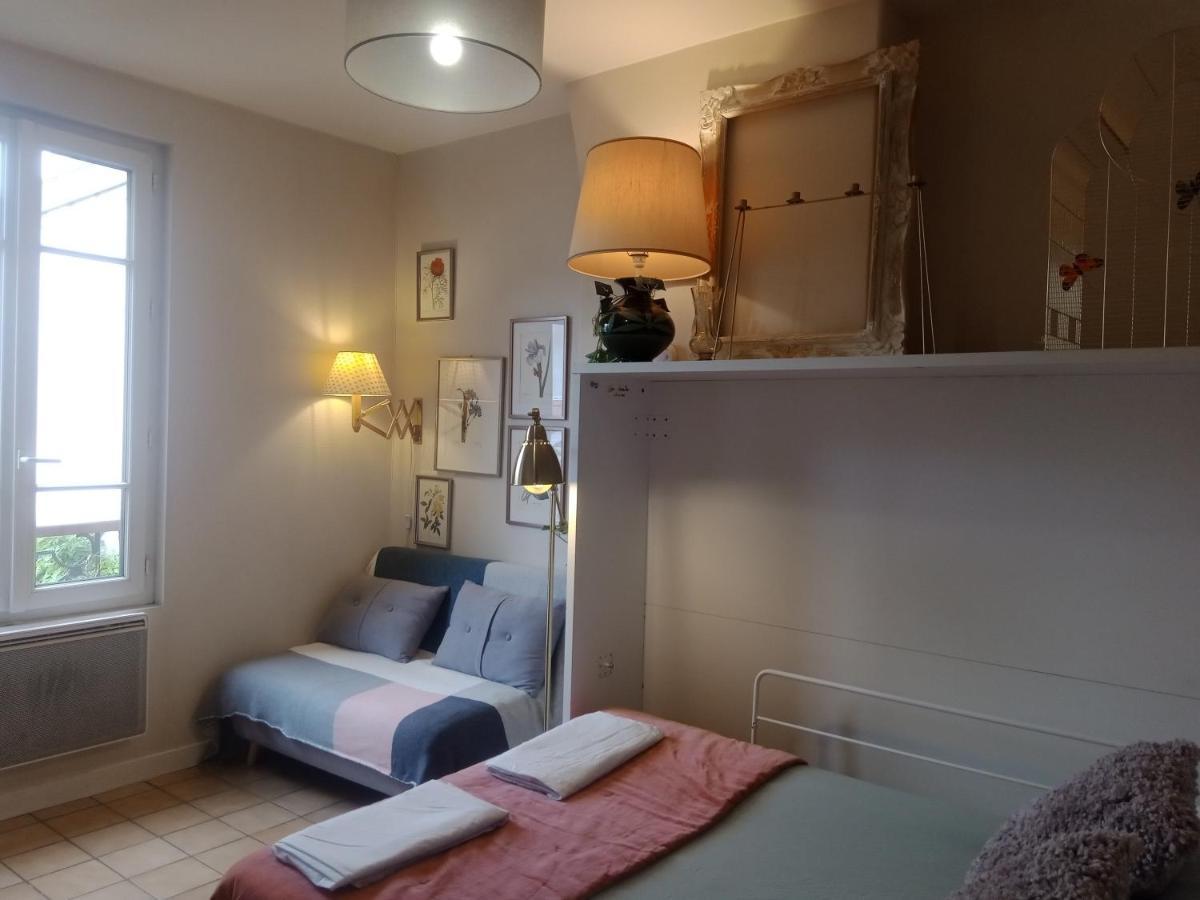 Paris Authentic House Small, Bright And Calm Studio Ngoại thất bức ảnh