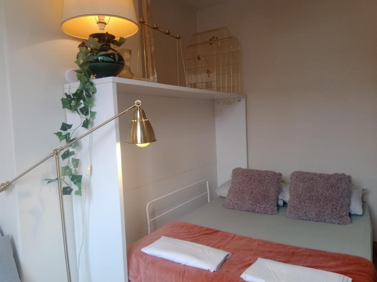 Paris Authentic House Small, Bright And Calm Studio Ngoại thất bức ảnh