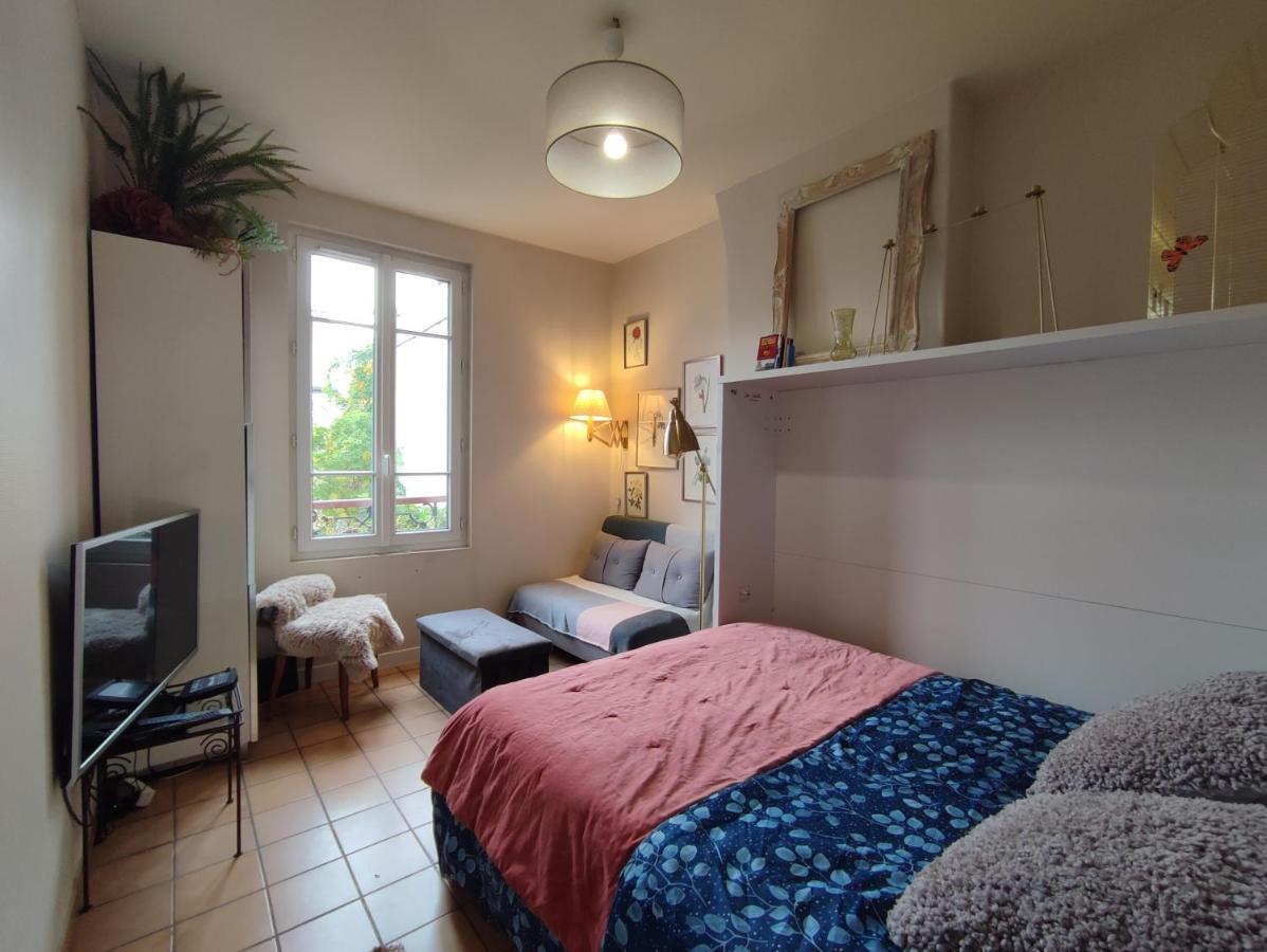 Paris Authentic House Small, Bright And Calm Studio Ngoại thất bức ảnh